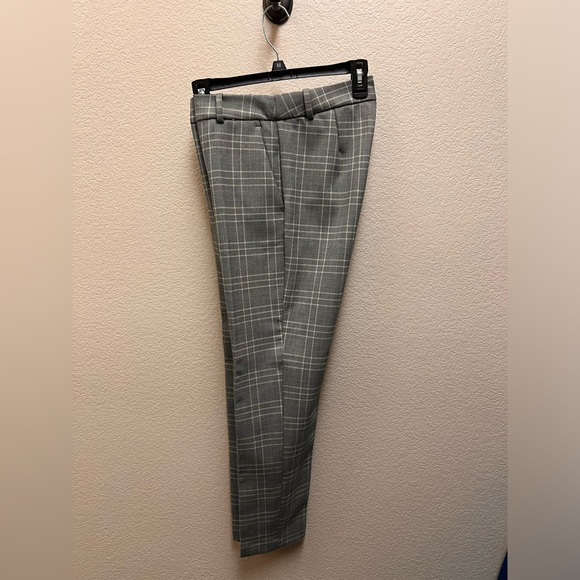 H&M Women's Grey and Cream Trousers - Picture 3 of 6